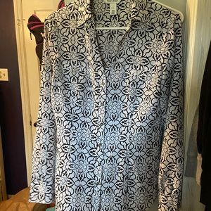 White House black market shirt